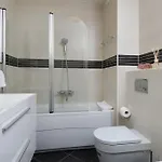 7th Heaven Apartman
