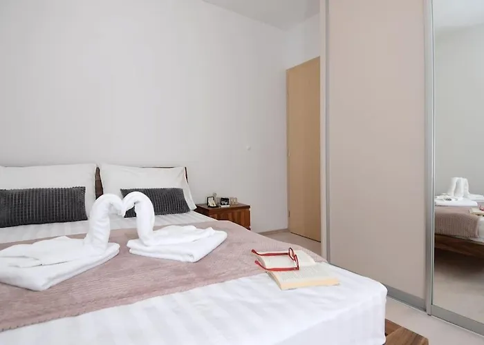 7th Heaven Lejlighed